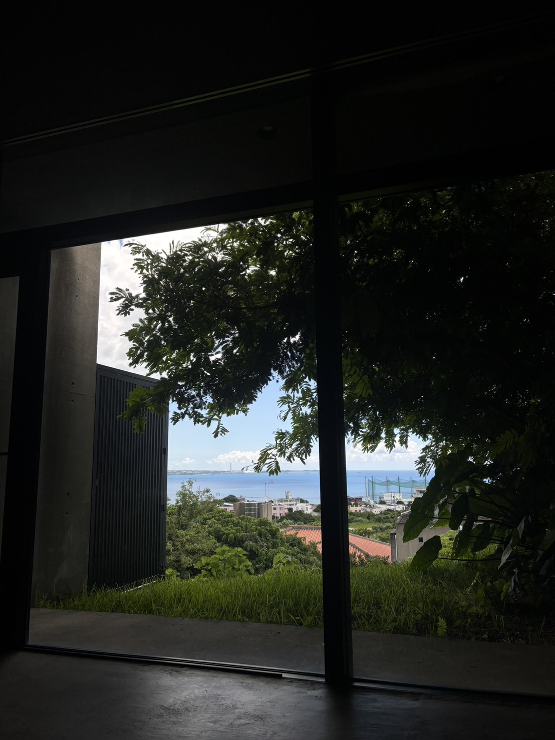Third Eye Studio — a calm space with a view of the sea in Ishikawa, Okinawa